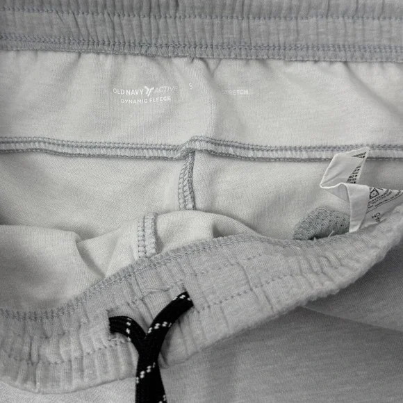 Old Navy Dynamic Fleece Shorts Men Stretch Light Gray Elastic Waist Men Small - Picture 6 of 11